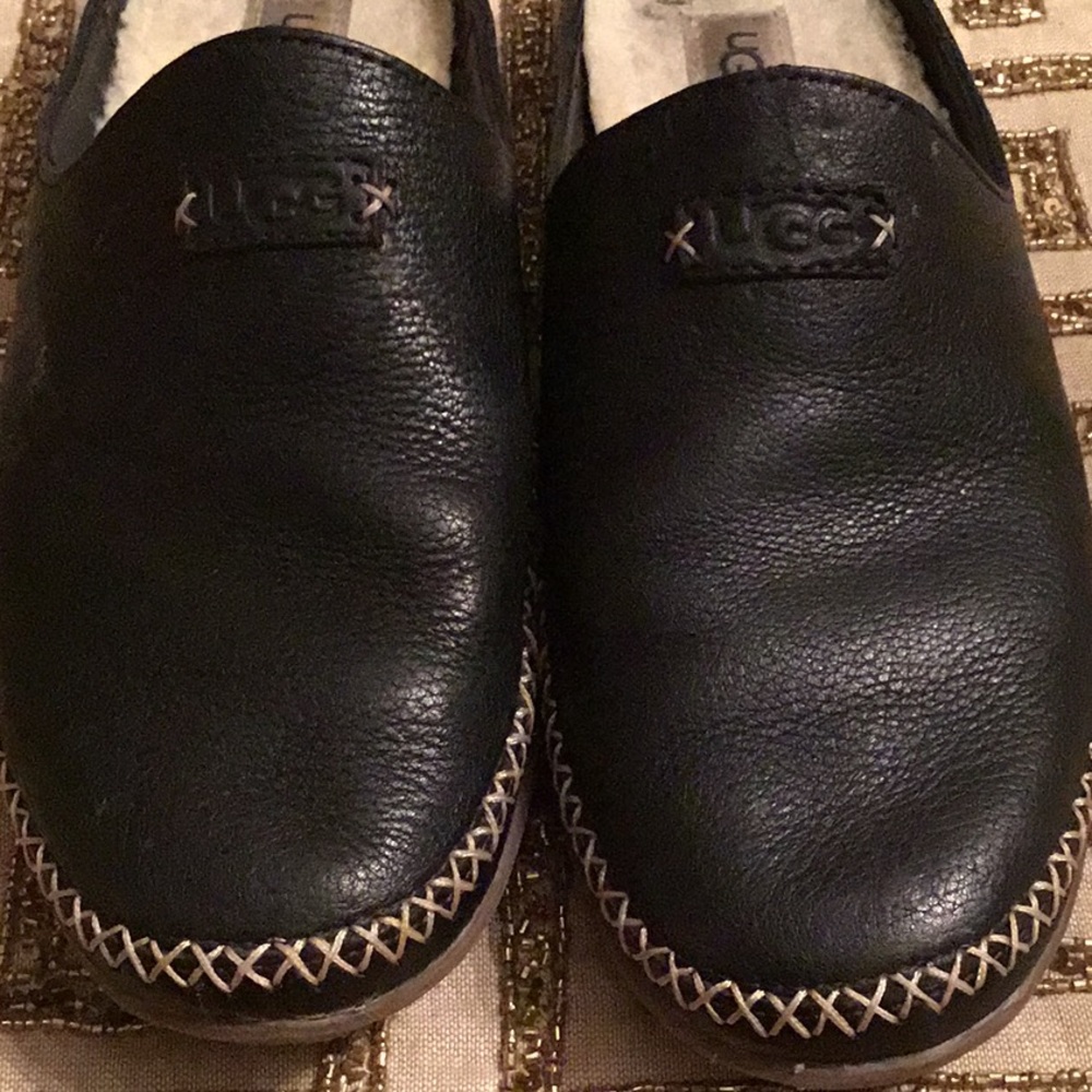 UGG LEATHER SLIDE